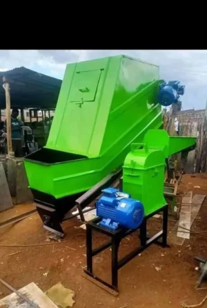 Mixer 1 Tonne Plus Crusher for sale in Kenya